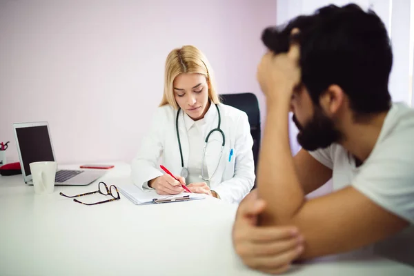 Kadın doktor hasta formunu doldurarak yapabilirsiniz. Erkek hasta doktor ile konuşmak sorunu ile.