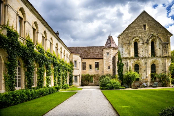 勃艮第 法国的修道院 — 图库照片