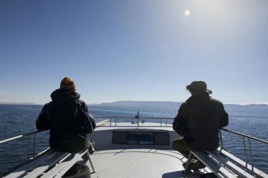 Padre e hijo reflexionando de la vida
