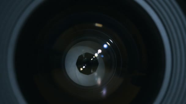 Camera prime glass. Close Up of contraction lens aperture — Stock Video