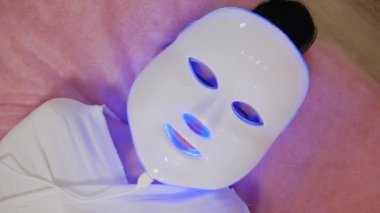 Yaşlanma önleyici maske