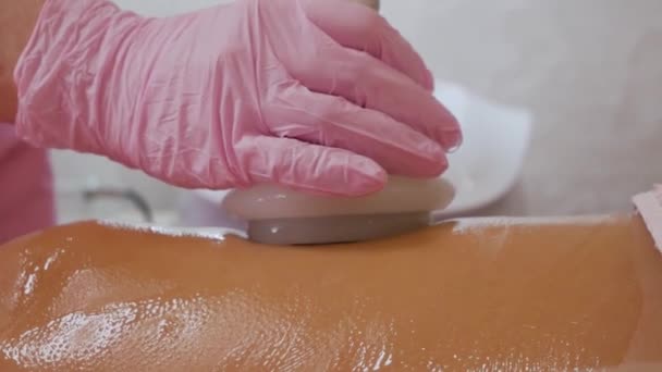 Cosmetologie van anti-cellulitis-programma — Stockvideo