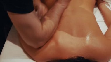 masajdan sonra kadın