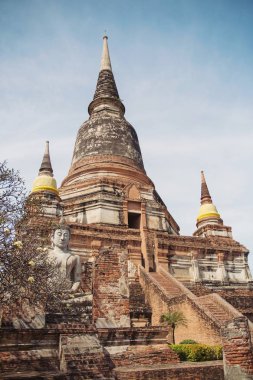 Wat Yai Chai Mongkhon - Buddyjska witynia w Ayutthaya