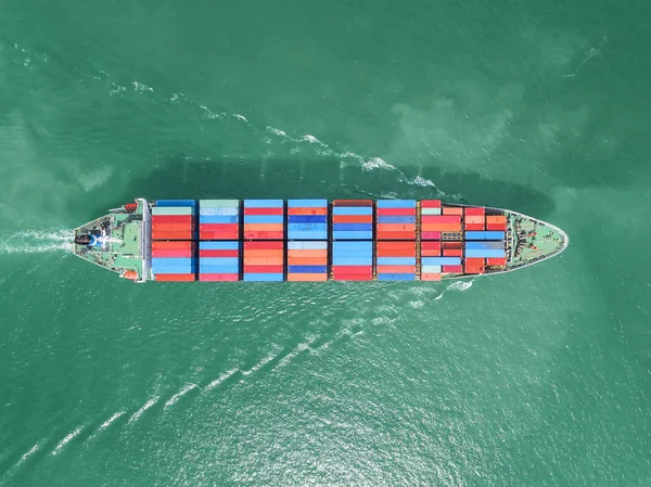 Kargo gemisinin havadan görünümü, kargo konteyner depo Harbor bir