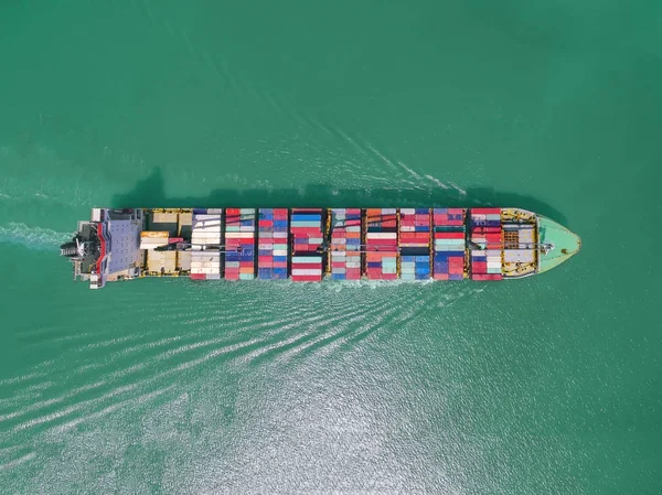 Hava Kargo görünümünü gemi kapları ile Üstten Görünüm .