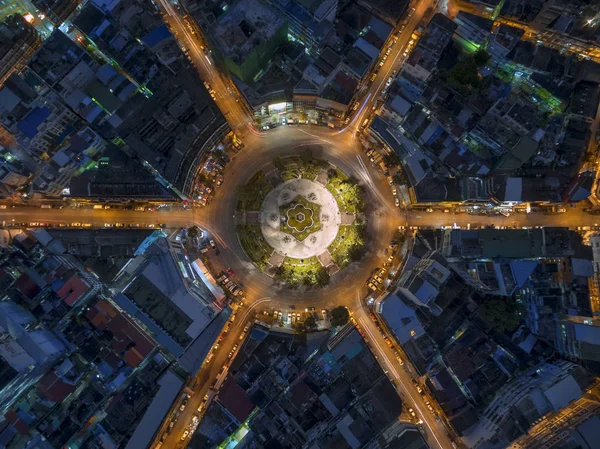 Dolambaçlı yol büyük