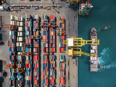 Taşıma dock, üstten görünüm dock önce hava depolama kapları,