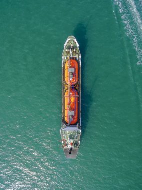 Hava üstten görünüm tanker gemi park Denizi .