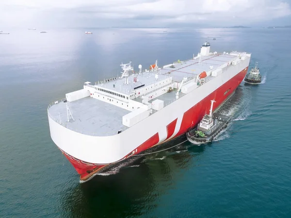 Araba taşıyıcı gemi deniz yoluyla hisse senedi bağlantı noktası dışarı aktarma .