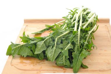 Puntarelle, tipycal İtalyan hindiba