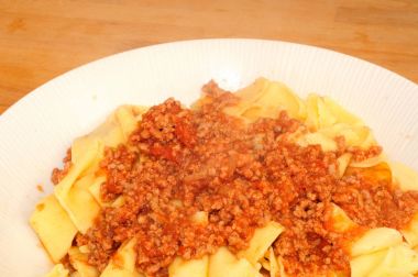 Nasıl İtalyan fettuccine, fettuccine lezzetli yemek hazırlamak için 