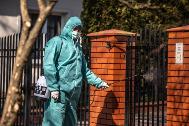 Coronavirus önleme, koronavirüs yaymayı durdurmak için hijyen. Coronavirus Karantinası. 2019 Coronavirus hastalığına karşı bir önlem olarak dezenfekte ve arındırma,