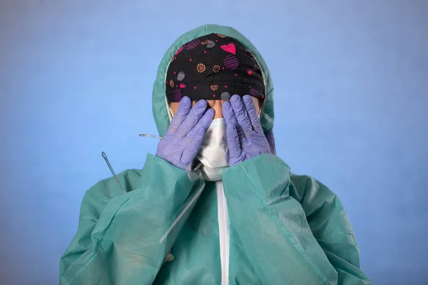 Infirmière Médecin Contrarié Triste Fatigué Médecin Coronavirus Professionnel Santé Fatigué — Photo