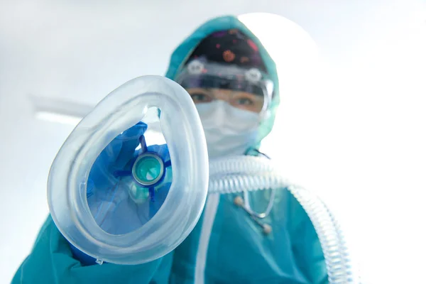 Medical Team Provides First Aid Patient Cpr Cardiopulmo Doctors Ppe — Stock Photo, Image