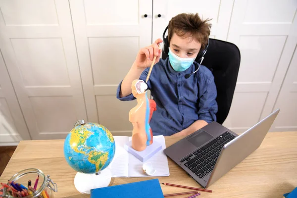 Distance Learning Online Education Schoolboy Medical Mask Studying Home Working — Stock Photo, Image