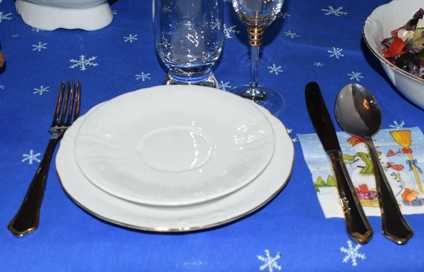 Serving Festive New Year Table — Stock Photo, Image