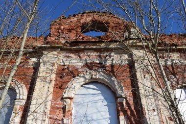 eski yıkılmış bina, mimari anıt