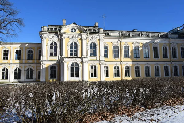 Historisk Byggnad Med Stuckatur Gammalt Palats — Stockfoto
