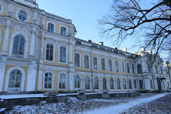 Fassade Eines Alten Gebäudes — Stockfoto