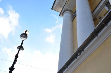 Binanın ayrıntıları