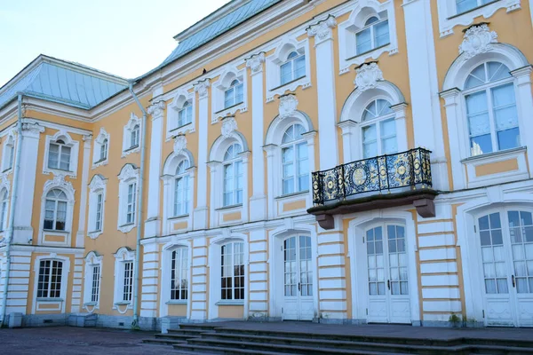 Palast Historisches Gebäude Fassade Des Palastes — Stockfoto