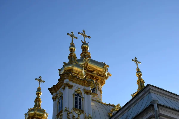 Igreja Histórica Com Cúpulas Douradas — Fotografia de Stock