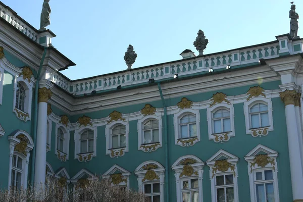 Dettagli Modanature Palazzo Storico — Foto Stock