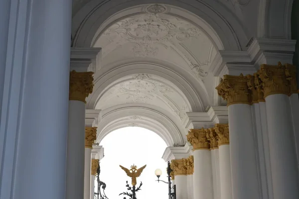 Portão Para Palácio Com Padrão Forjado — Fotografia de Stock