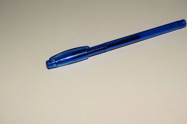 Füllfederhalter Stift Auf Hellem Hintergrund — Stockfoto