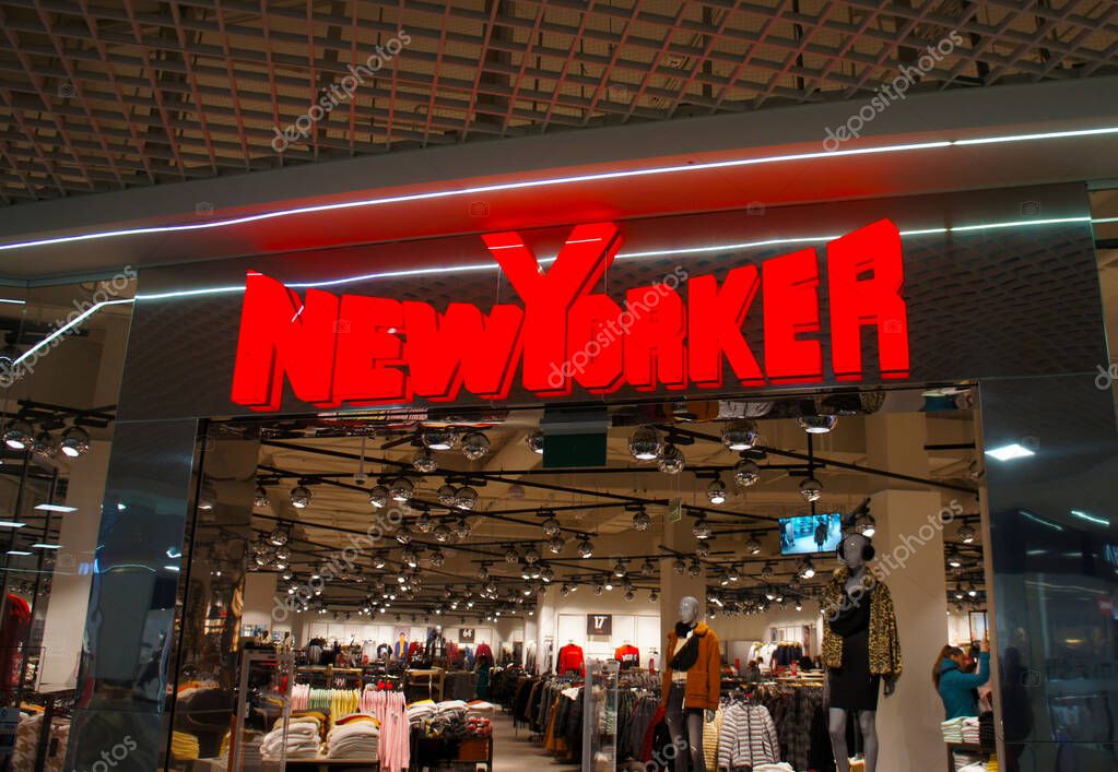 NEW YORKER store logo, fashion store.
