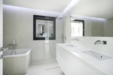 Evin içi, modern banyo..