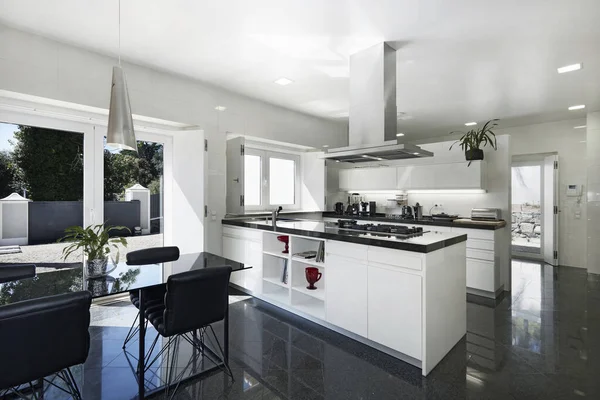 Interiérová Kuchyně Moderního Moderního Domu Stock Obrázky