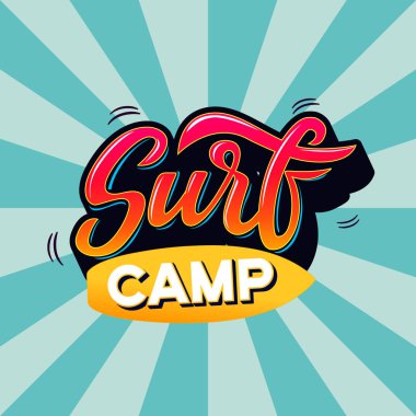 Surf kamp metin logo, giyim, spor kampı, gezi, afiş, surf istasyonu için. Vintage Graffiti tarzı el yazı.