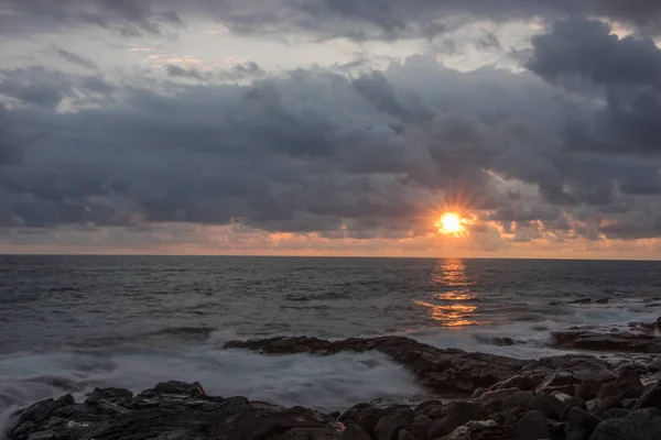 Гавайська захід сонця над Тихий океан — стокове фото