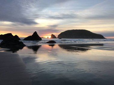 Harris Beach gün batımında