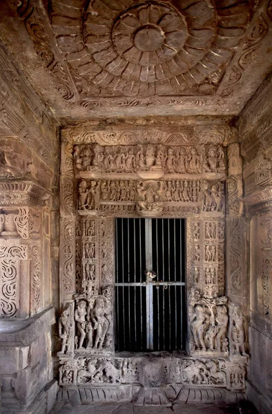 View of interior of Shiva temple — Stock Photo, Image