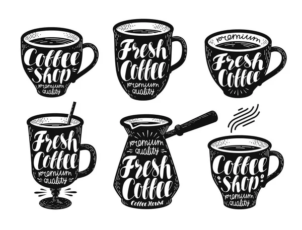 Caffè fresco, set di etichette. Espresso, tazza, icona o logo della bevanda calda. Illustrazione vettoriale di lettering scritta a mano — Vettoriale Stock