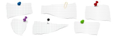 İğne koleksiyonu olan beyaz renkli kağıt parçası