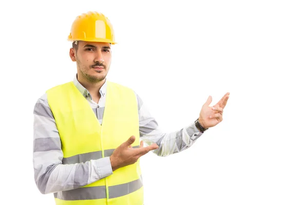 Arquiteto ou construtor apresentando cópia branca spac — Fotografia de Stock