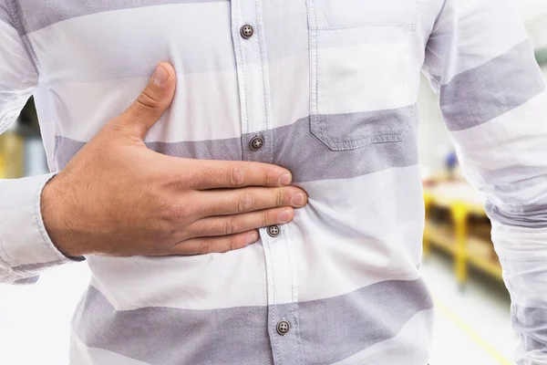 Onun Brandon'un basarak adamla Gastrik asit kavramı