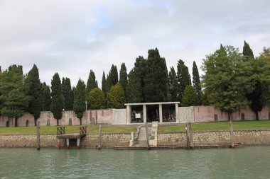 Venedik yakınındaki Burano Adası