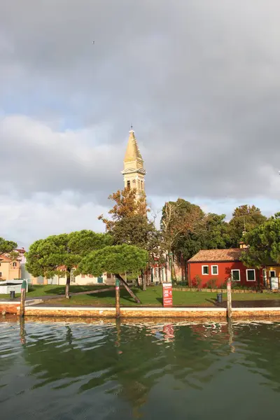 Острів Burano, неподалік від Венеції — стокове фото