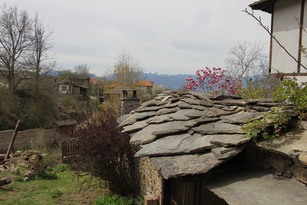 Lo storico villaggio di Leshten — Foto Stock