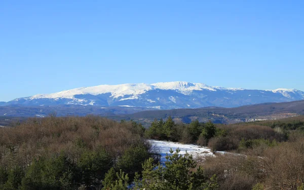 ブルガリアの山の冬の風景 — ストック写真