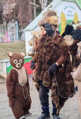 Elin Pelin, Sofya bölgesi, Bulgaristan - 02: 15 - 16: IV Ulusal Maskeli Balo Oyunları Festivali 