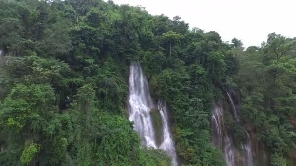 Водопад Тхи — стоковое видео
