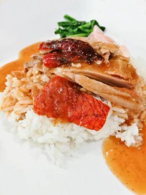 Pirinç kızarmış ördek ile yakın çekim