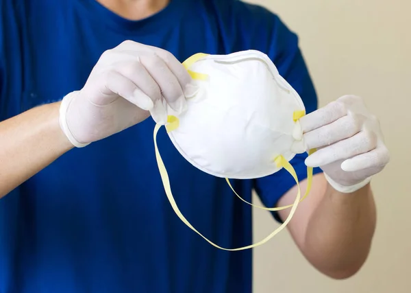 Asian Men Wear Medical Gloves Hold Medical Masks N95 Order — Stock Photo, Image