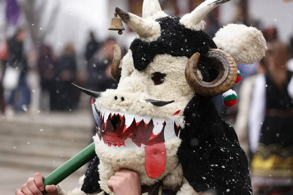 Festival dos Jogos de Mascarada Surova em Breznik, Bulgária . — Fotografia de Stock